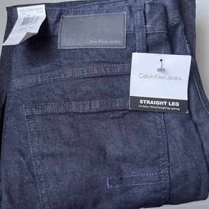 Brand New Calvin Klein Men's straight leg jeans size 32  x 32